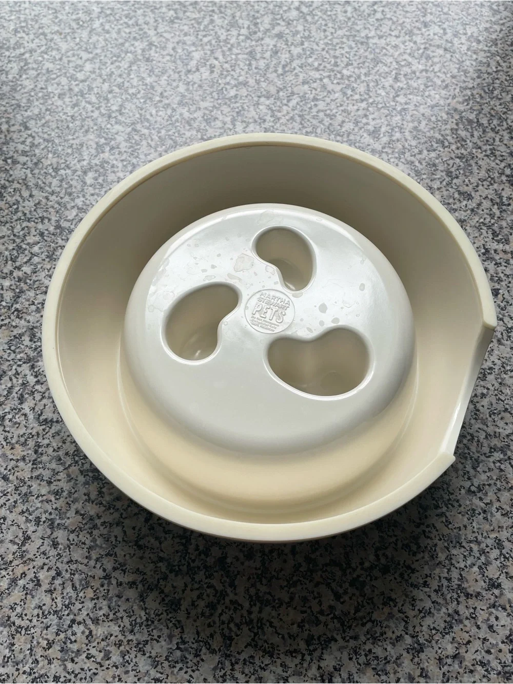 Martha Stewart dog slow feeder